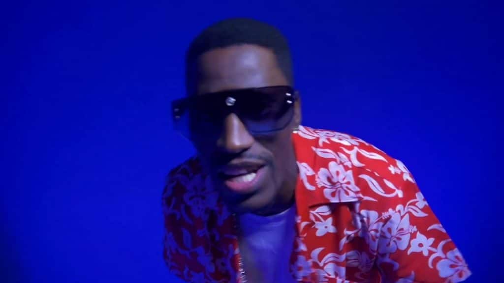 Mubby Roux Ft. Slapdee & Black - Twerk (Video)