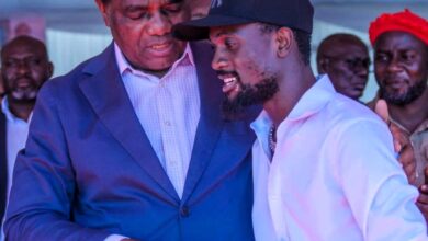 chile one claps back at critics over his appearance